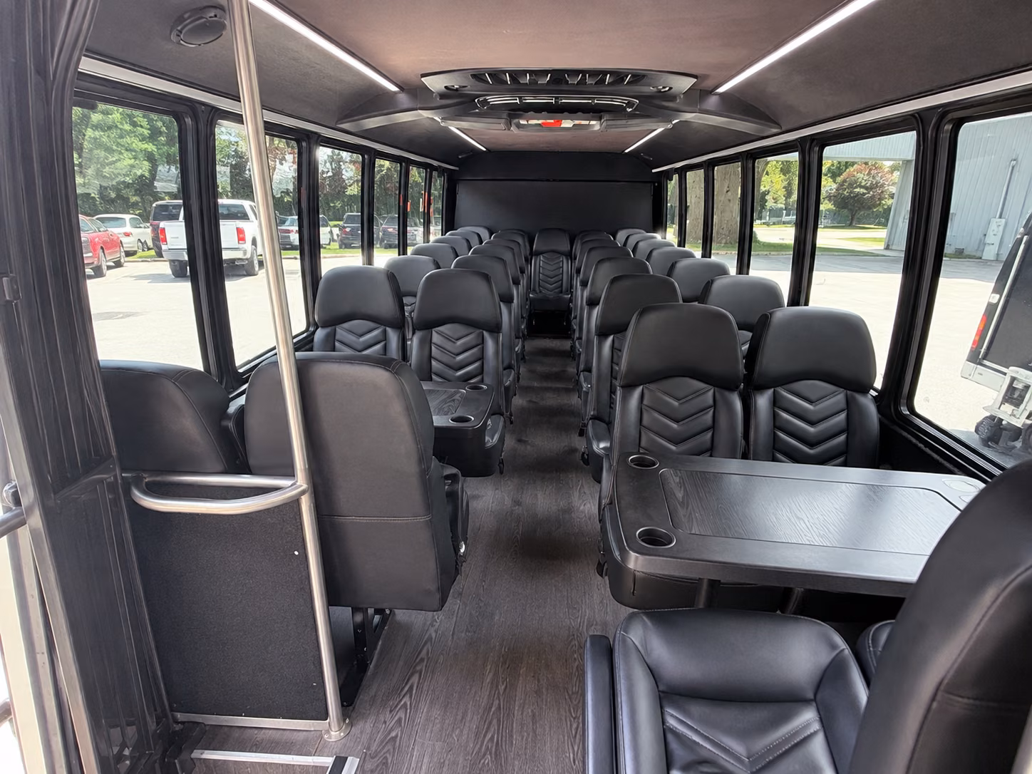 escondido 20 passenger minibus interior