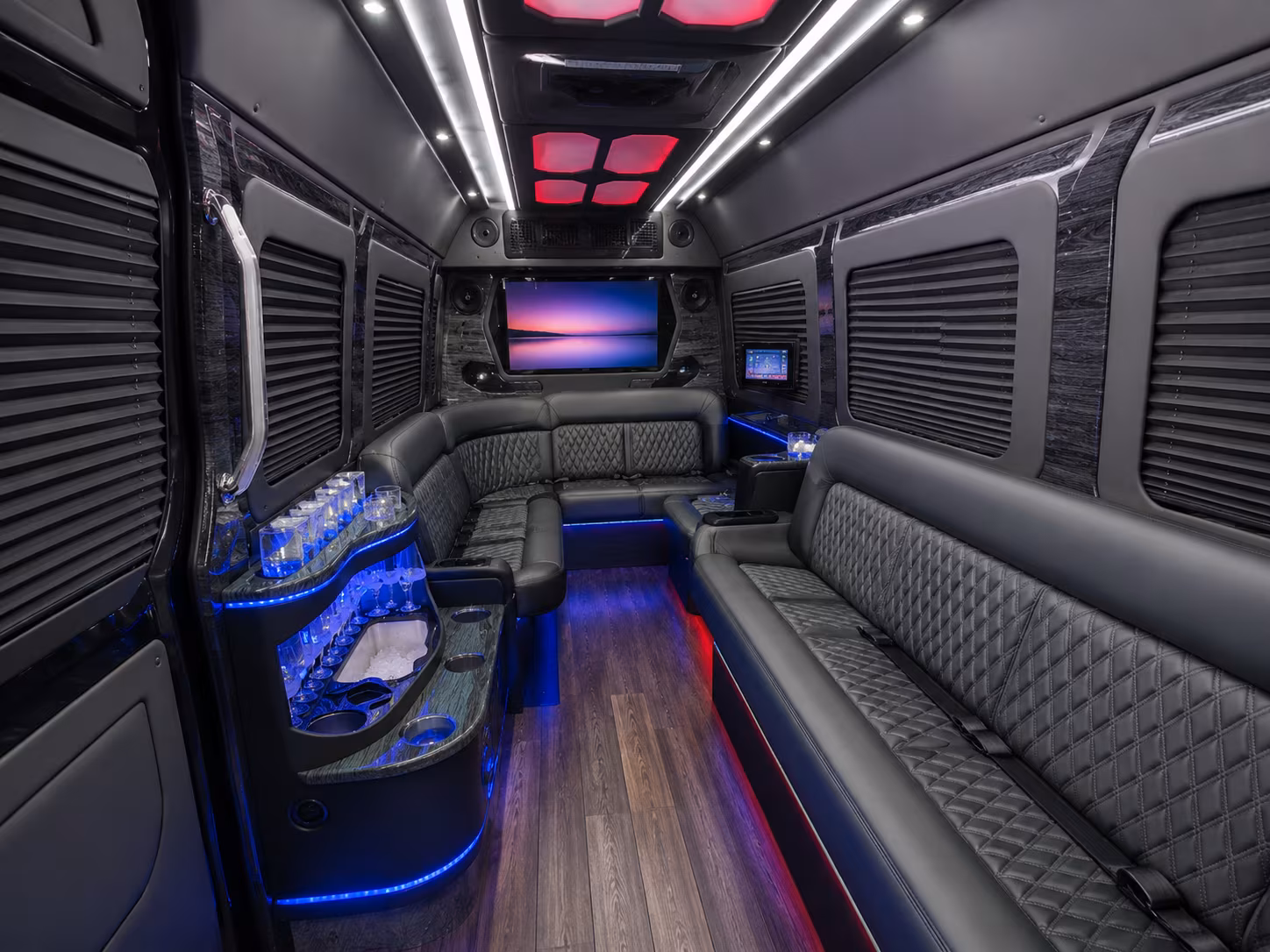 escondido 30 passenger party bus