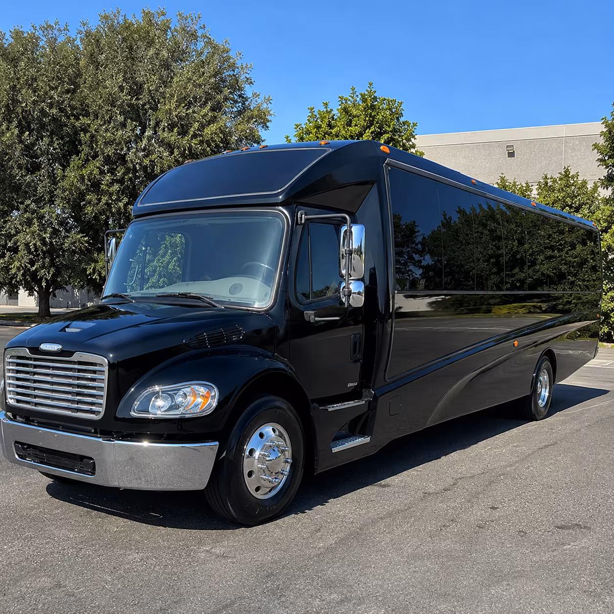 escondido 35 passenger minibus