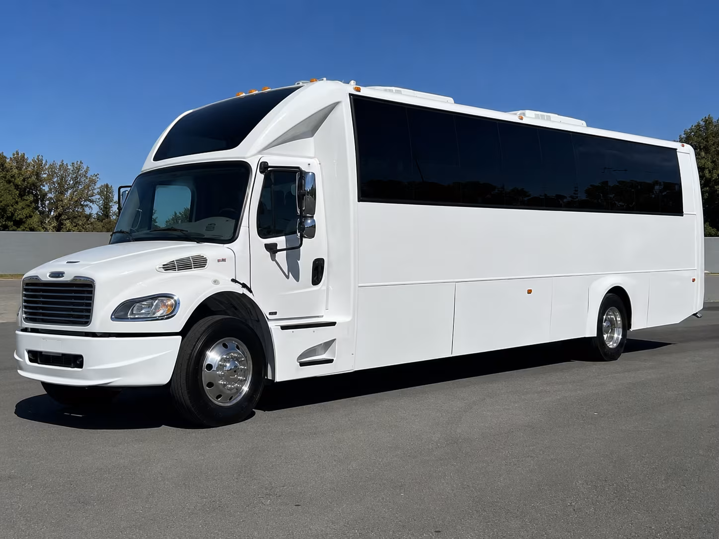 escondido quincea n era sweet 16 party bus rental
