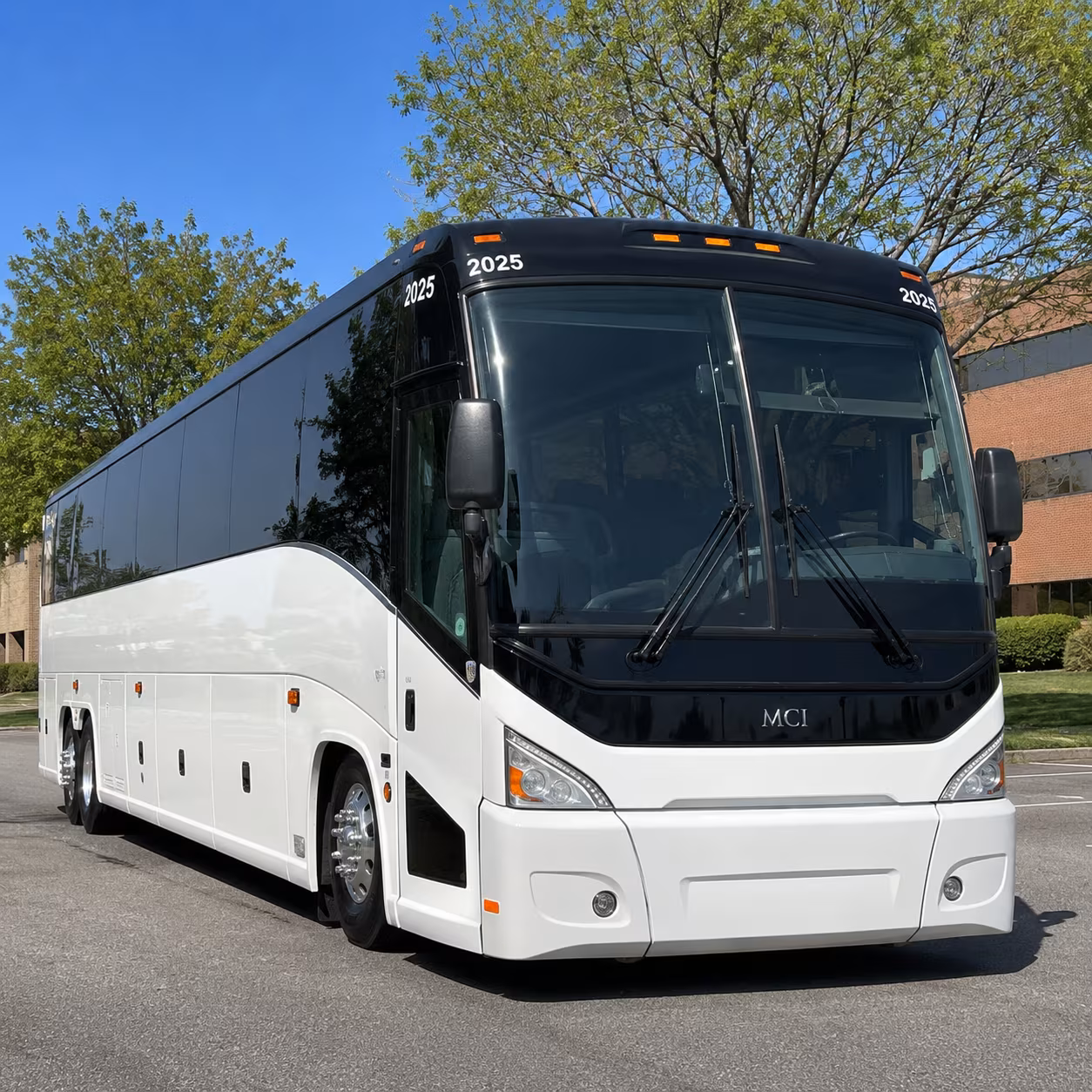shuttle buses for escondido warehouse distribution and manufacturing groups