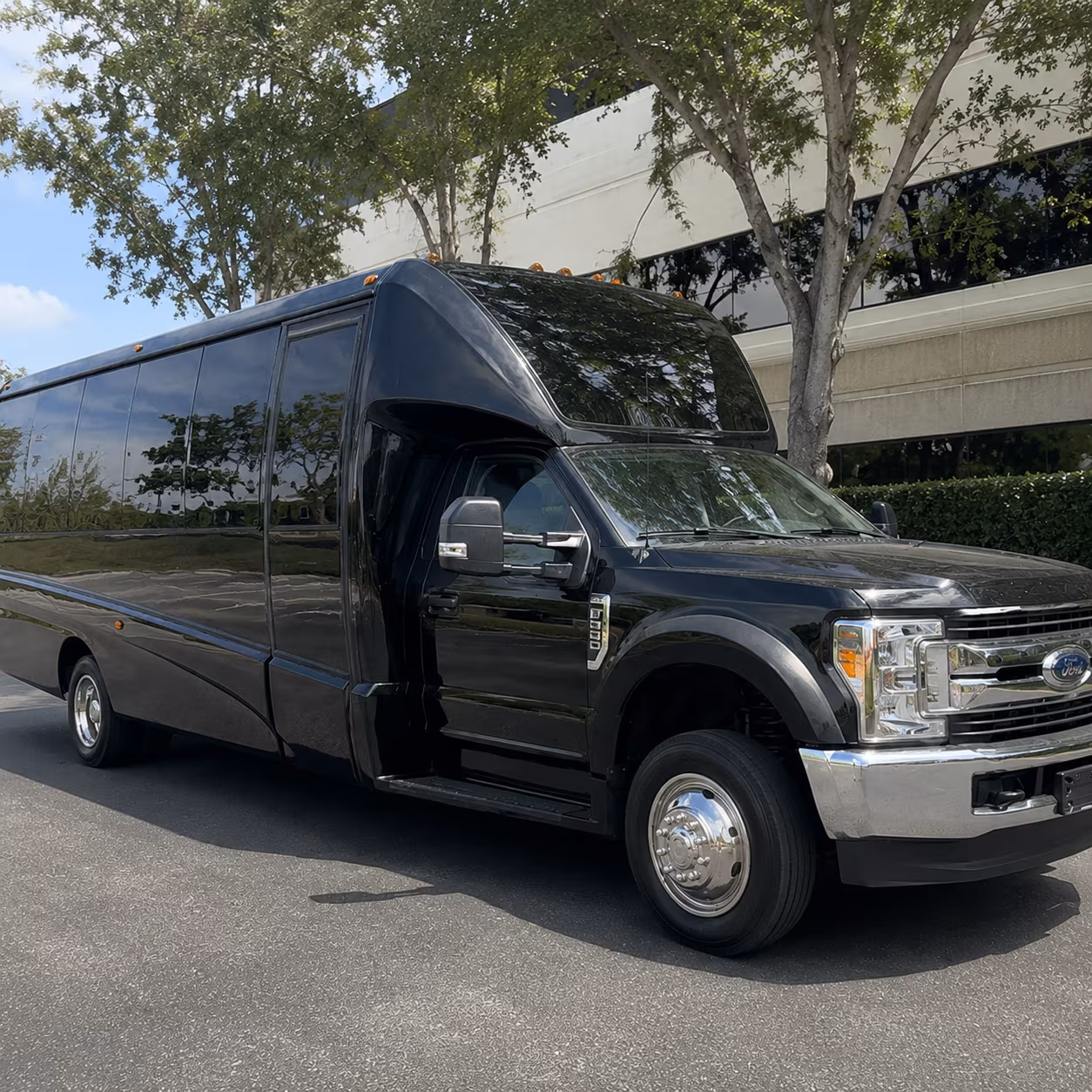 why rent using escondidocoachbusservice com